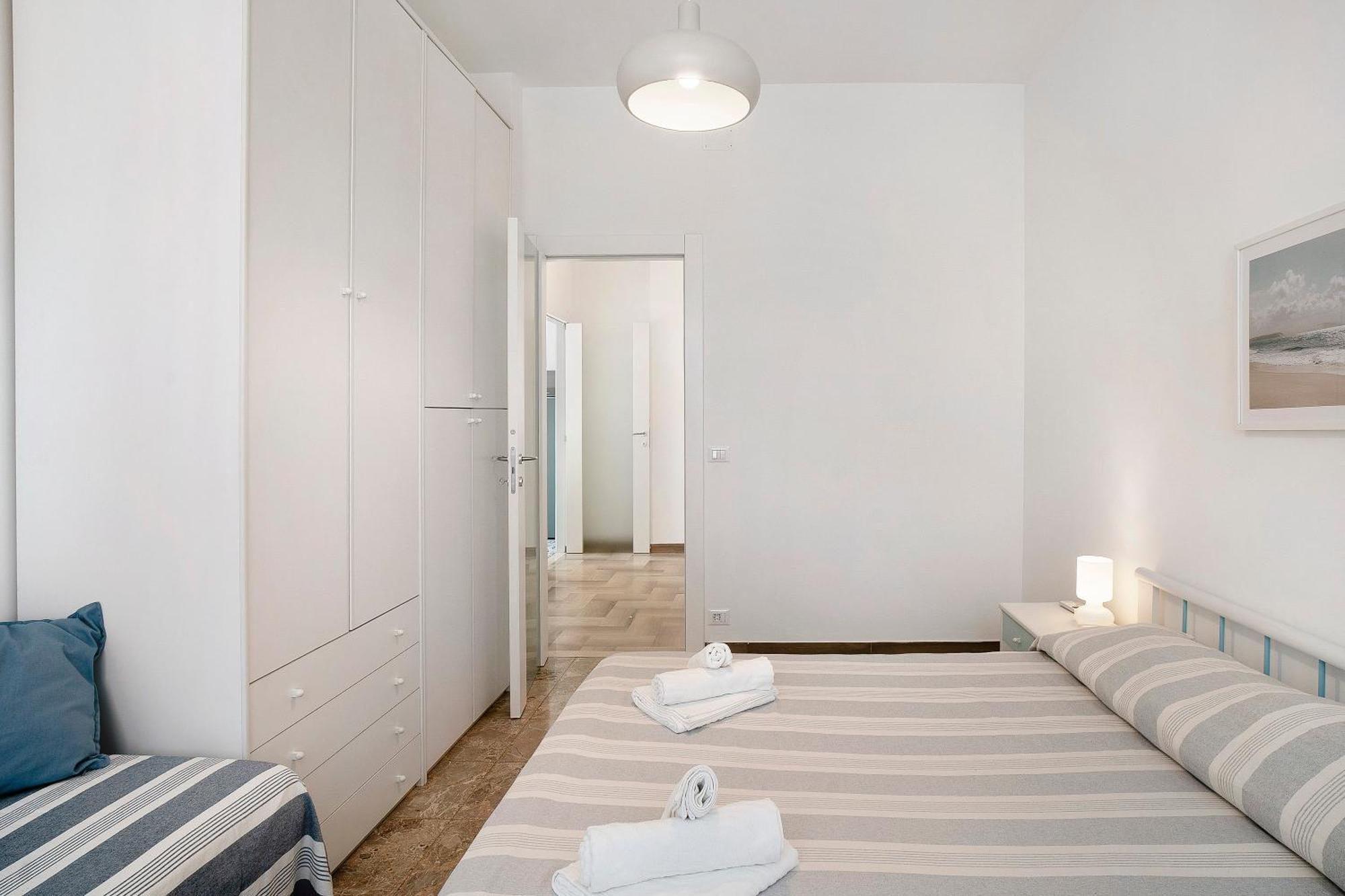 Fronte Mare - Marina Di Andora Apartment Exterior photo